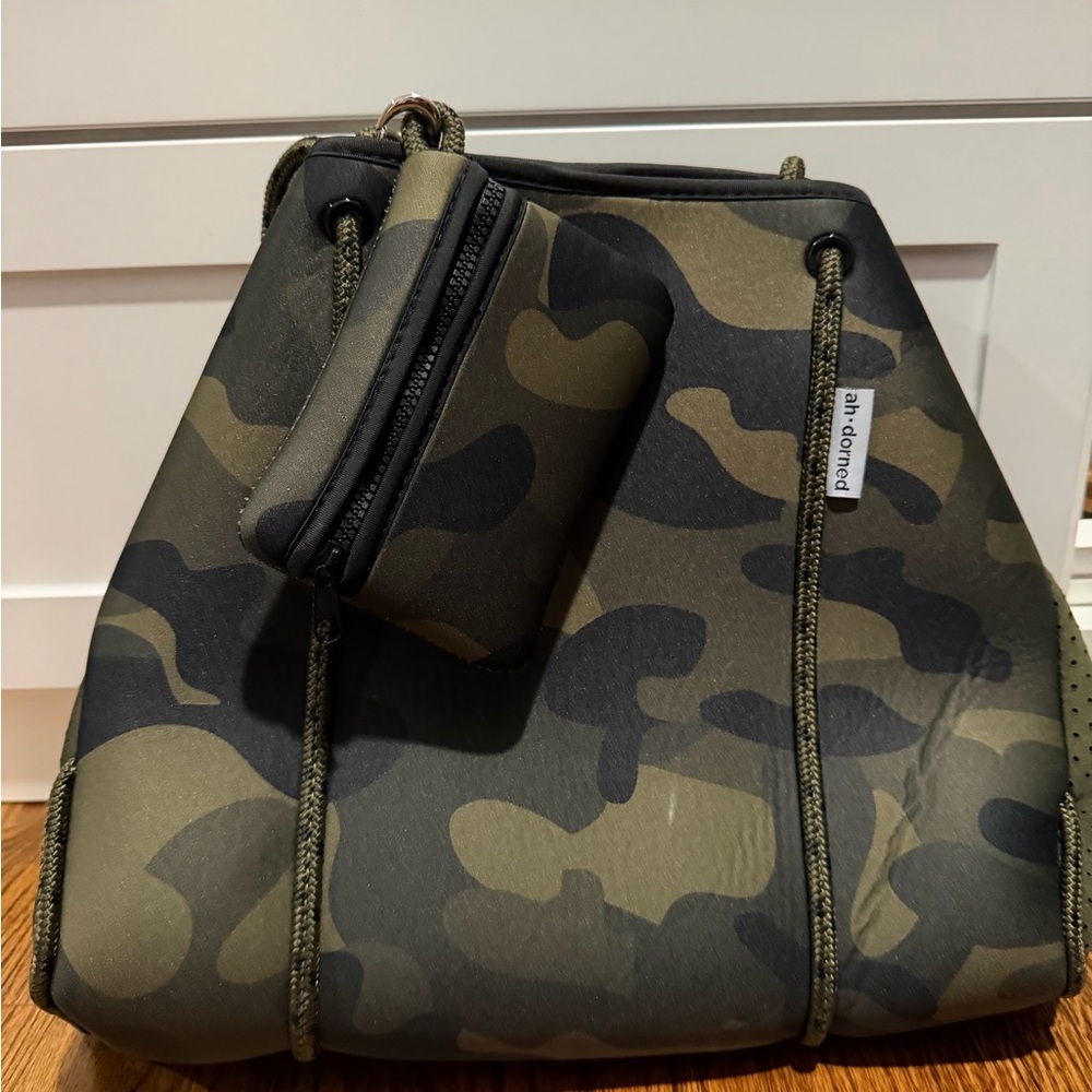 Ah-Forbes Camouflage Neoprene Women’s Bag